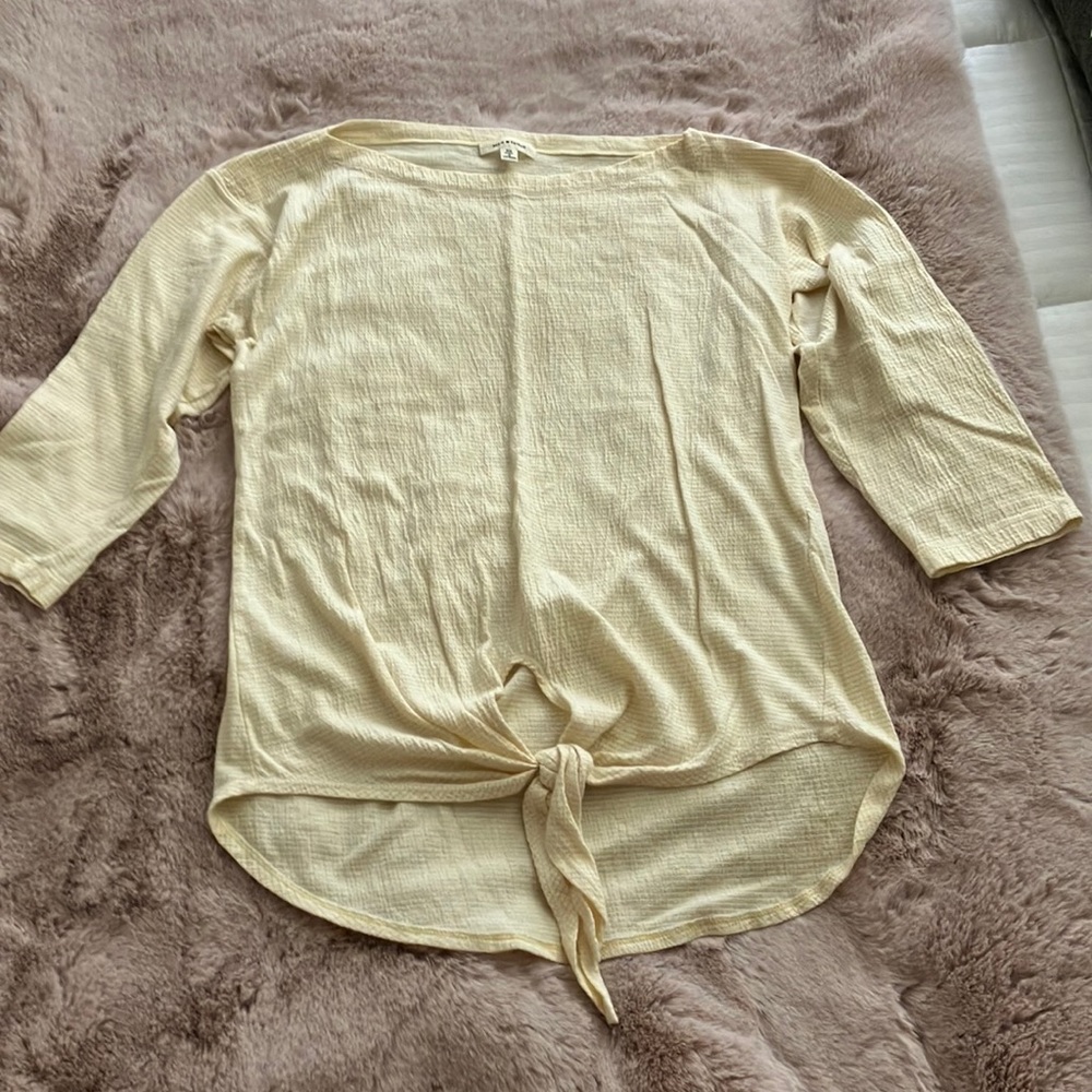 MAX STUDIO LIGHT YELLOW TOP BLOUSE SIZE XS